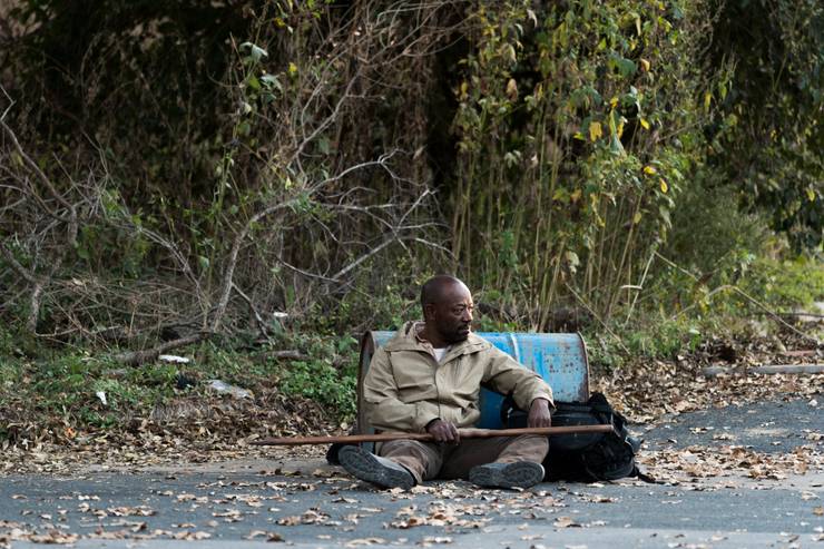 Lennie James Opens Up on Morgans Fear The Walking Dead Crossover Lennie James Opens Up on Morgans Fear The Walking Dead Crossover